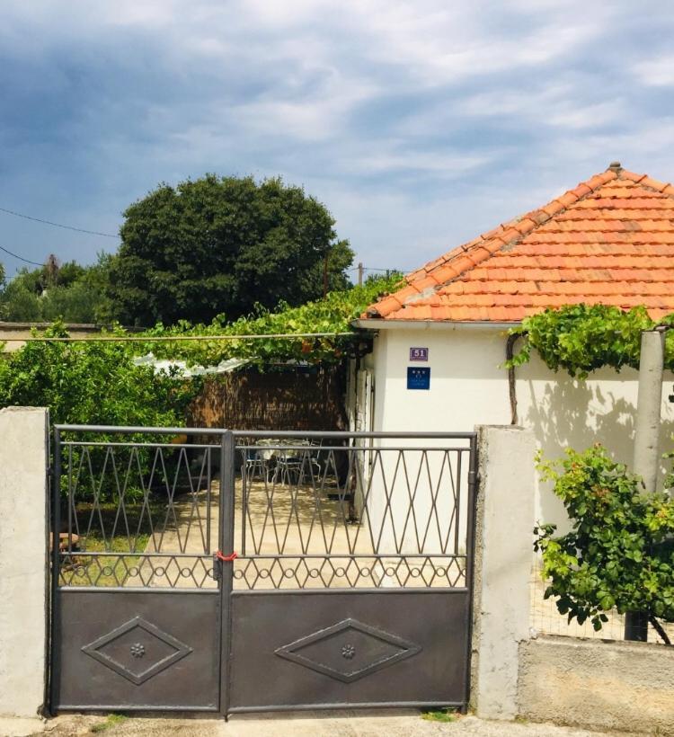 Holiday Home Casa Bianca Sukošan Zewnętrze zdjęcie